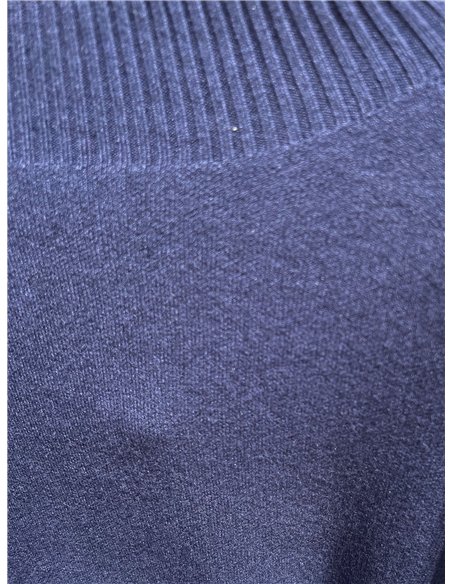 ensemble pull à col roulé et pantalon