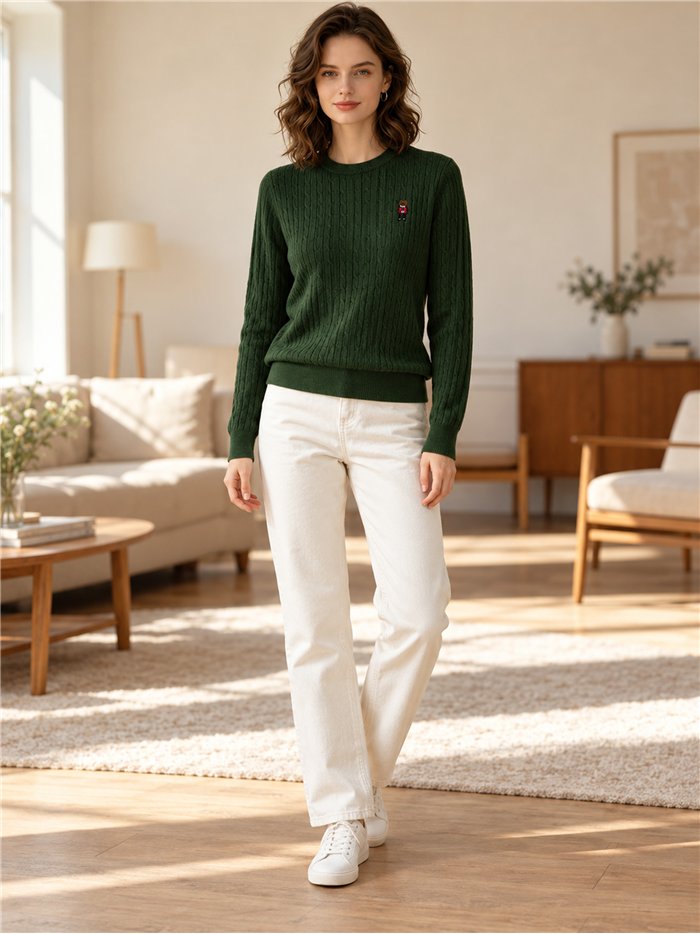 Cable knit sweater with mini embroidery