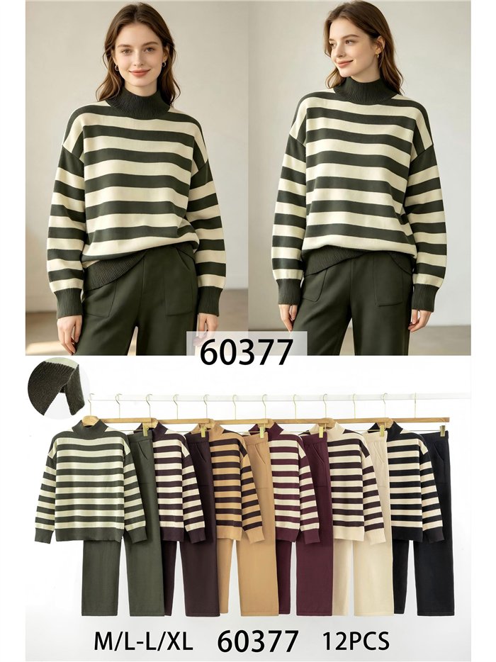 Conjunto jersey rayas cuello alto y pantalón