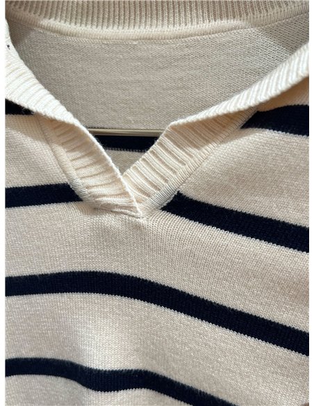 Set aus gestreiftem Polo-Pullover und Hose
