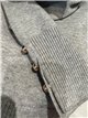 Jersey cuello subido con botones