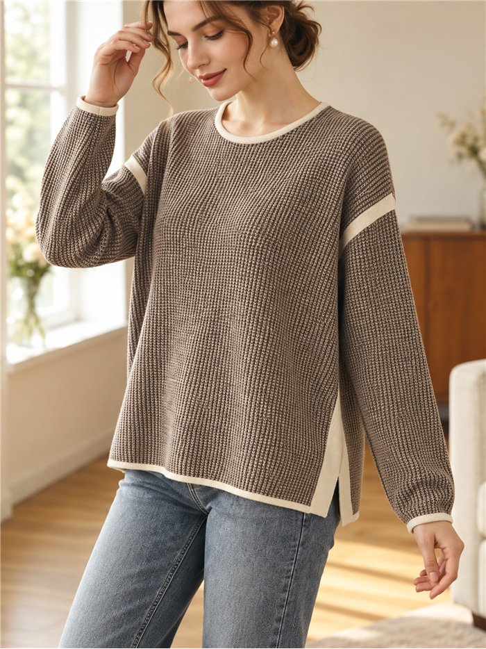 Zweifarbiger Pullover mit kontrastierender Borte
