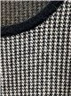 Zweifarbiger Pullover mit kontrastierender Borte