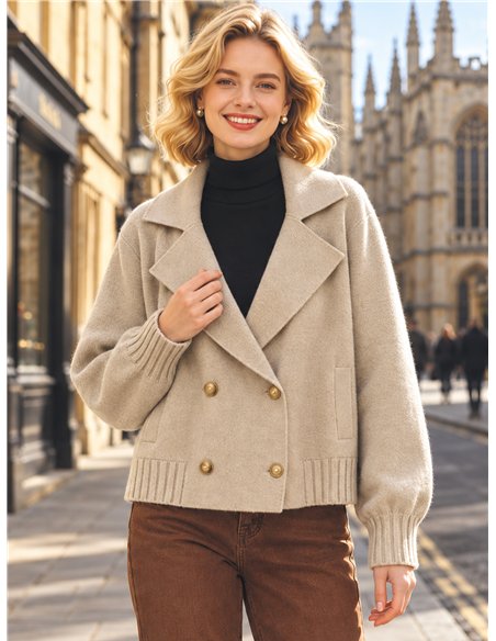 Giacca corta in maglia stile blazer