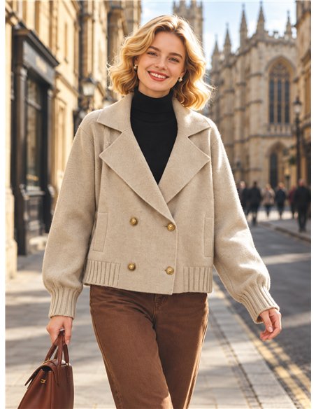 Giacca corta in maglia stile blazer