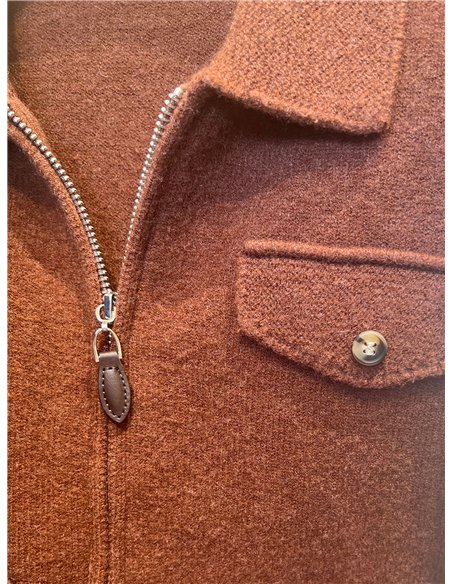 Cardigan con tasche a patta