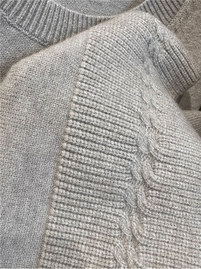 Cable hem round neck sweater