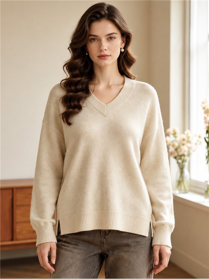 Relaxed V neck knit sweater