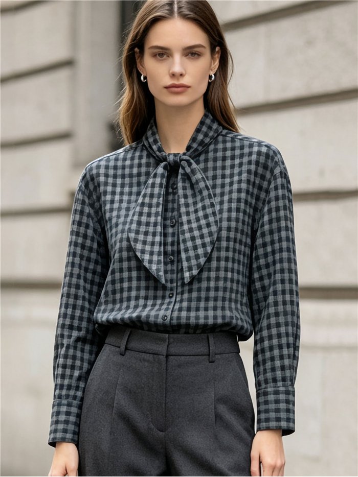 Camisa de cuadros con lazada