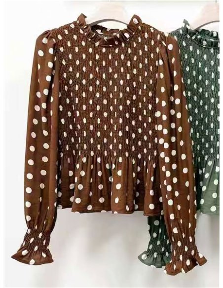 Blusa de lunares con nido de abeja
