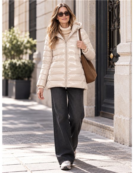 Anorak acharolada capucha forro polar water repellent