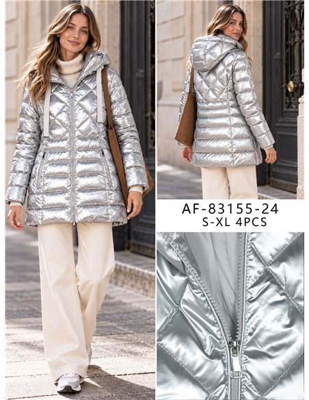 Anorak acharolada capucha water repellent