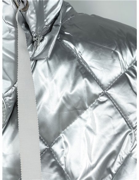 Anorak acharolada capucha water repellent