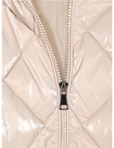 Anorak acharolada capucha water repellent
