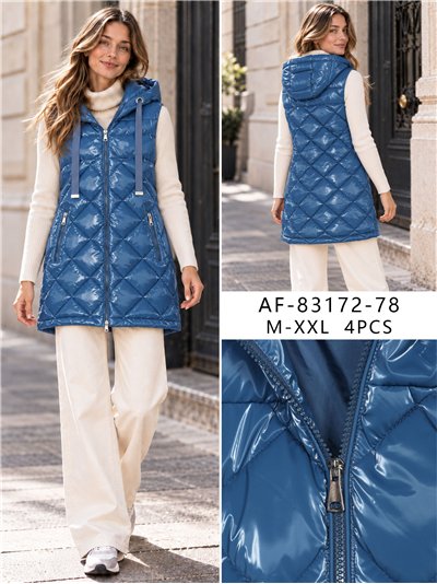 Chaleco largo acharolado capucha water repellent 2
