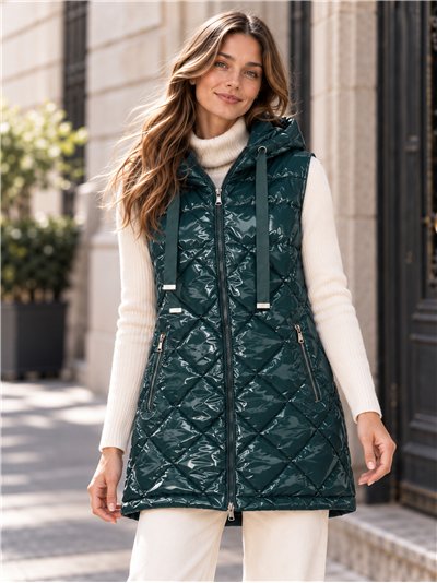 Chaleco largo acharolado capucha water repellent