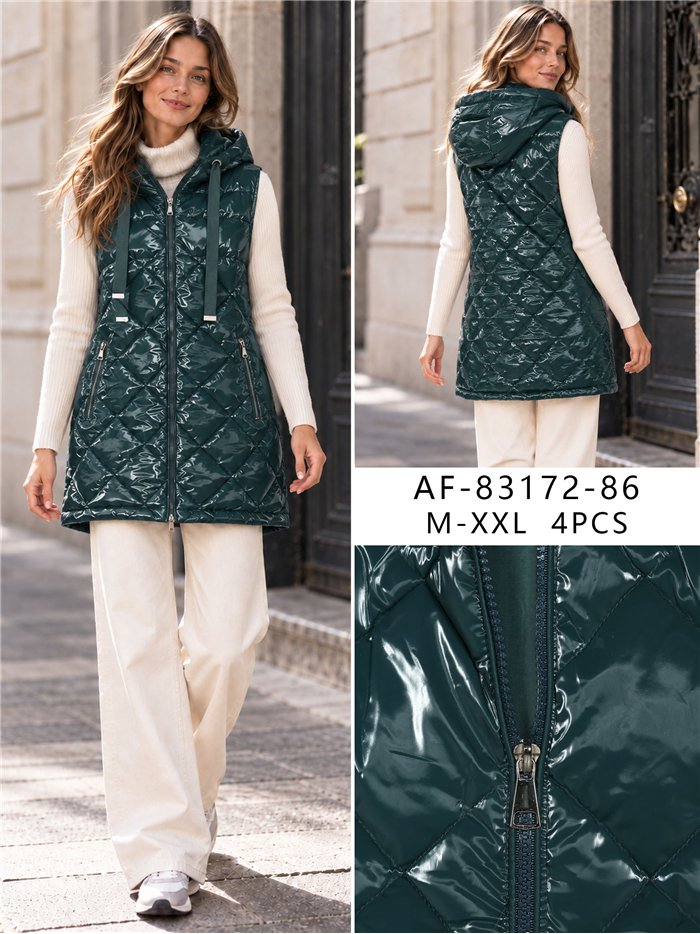 Chaleco largo acharolado capucha water repellent