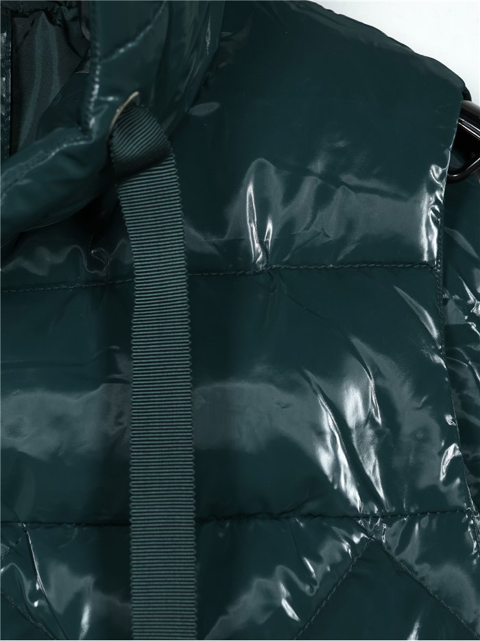 Chaleco largo acharolado capucha water repellent
