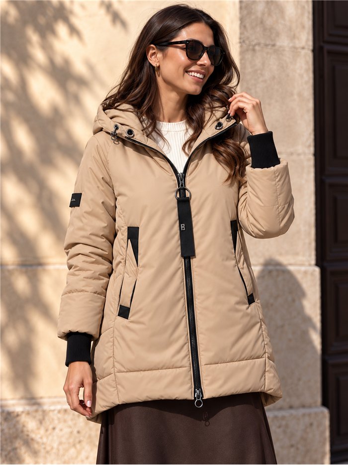 Anorak amplio capucha