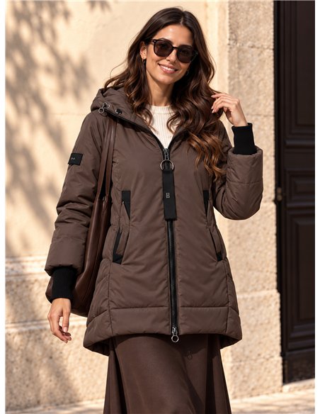 Anorak amplio capucha