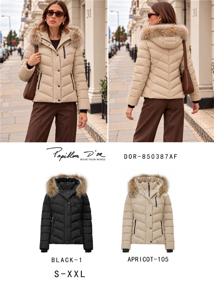 Anorak corto capucha con pelo