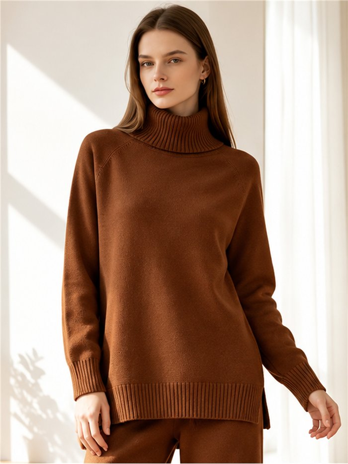 Conjunto jersey cuello vuelto y pantalón