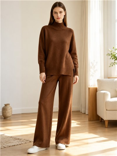 Conjunto jersey cuello perkins y pantalón
