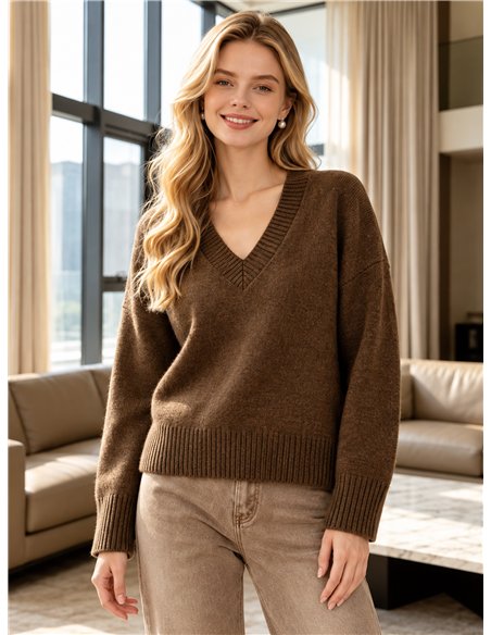 Chunky knit V neck sweater