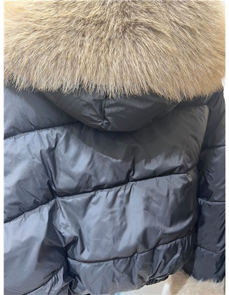 Chaqueta corta acolchada con pelo