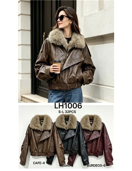 Chaqueta efecto piel con cuello de pelo