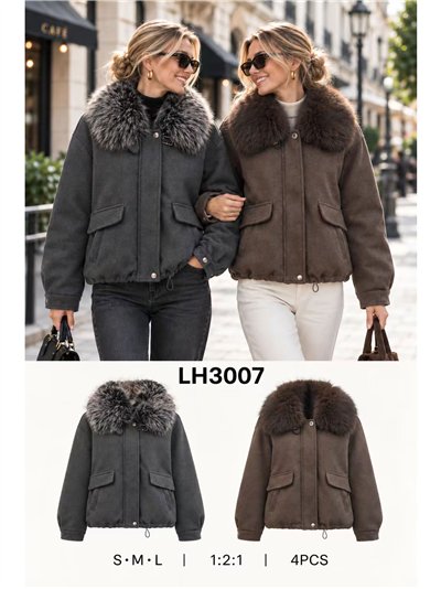 Chaqueta corta paño con cuello de pelo 2