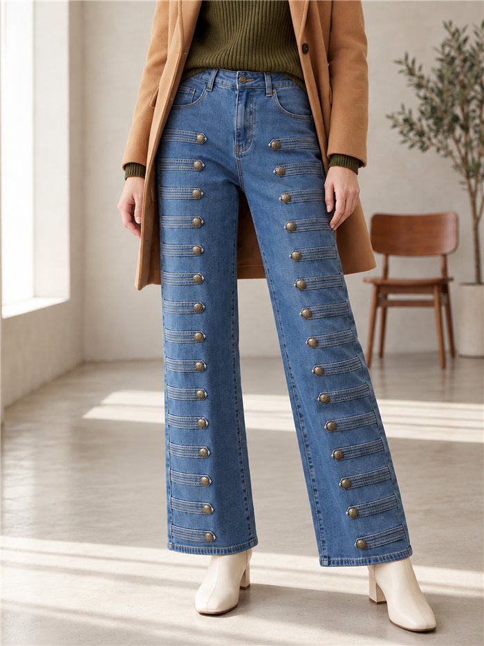 Jeans a gamba larga con dettagli militari