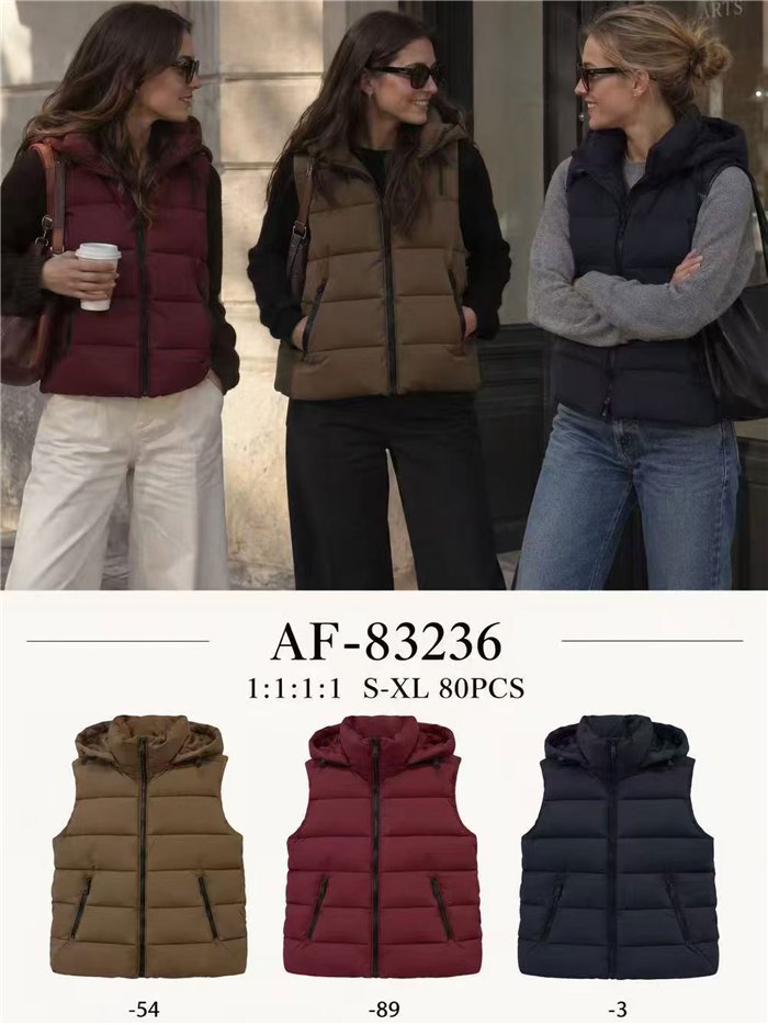 Gilet imbottito con cappuccio foderato in pile