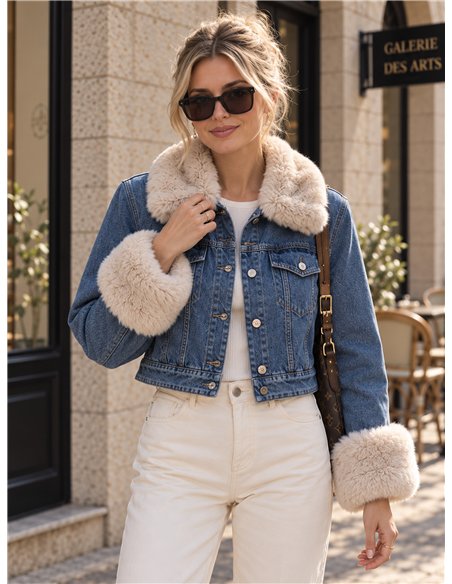 Chaqueta vaquera corta acolchada con pelo