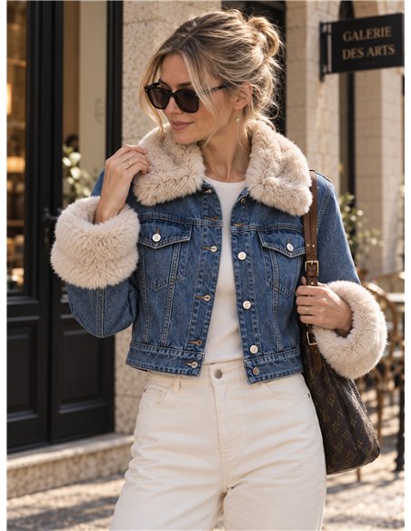 Chaqueta vaquera corta acolchada con pelo