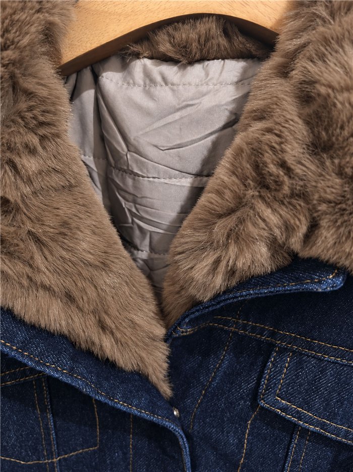 Chaqueta vaquera corta acolchada con pelo