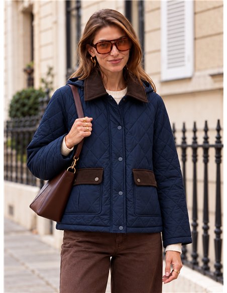 Chaqueta acolchada de rombos cuello pana con capucha
