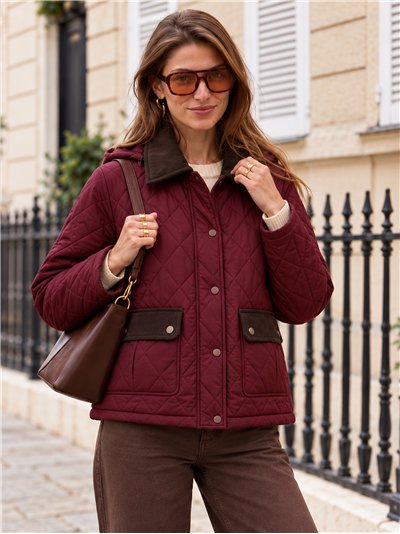 Chaqueta acolchada de rombos cuello pana con capucha