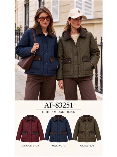 Chaqueta acolchada de rombos cuello pana con capucha 2