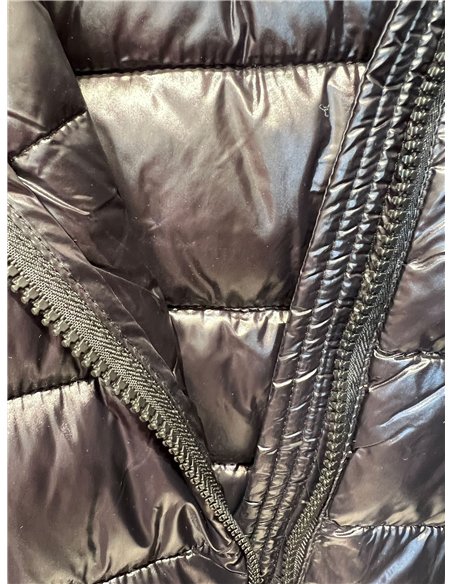 Glossy cropped puffer jacket with hood