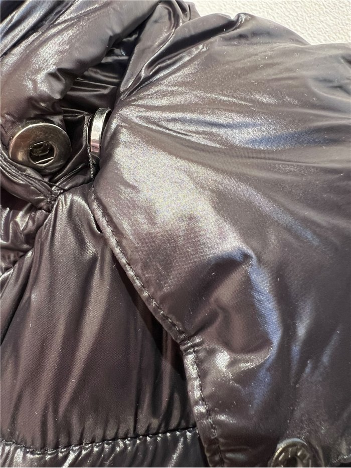 Glossy cropped puffer jacket with hood