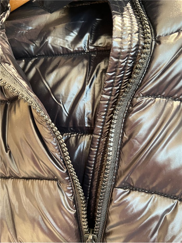 Long hooded puffer coat