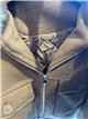 Chaqueta corta efecto paño con cuello de pelo