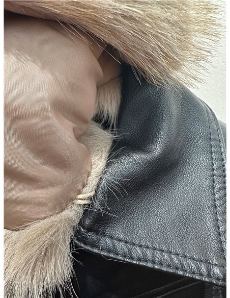 Chaqueta efecto piel con pelo