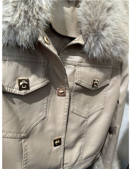 Chaqueta efecto piel con pelo