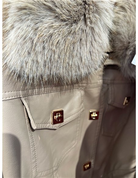 Chaqueta efecto piel con pelo