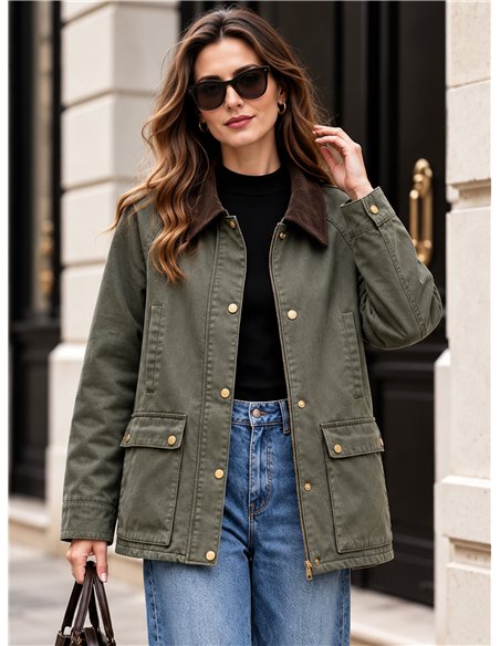 Parka encerada acolchada cuello pana