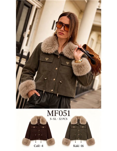 Chaqueta efecto piel con cuello y puños de pelo