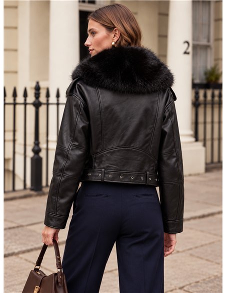 Chaqueta biker efecto piel con cuello de pelo