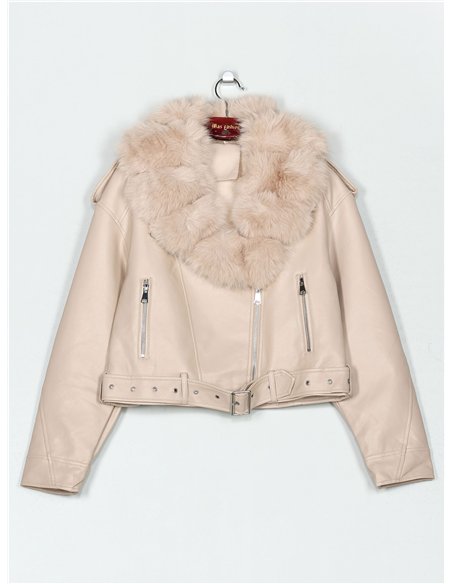Chaqueta biker efecto piel con cuello de pelo